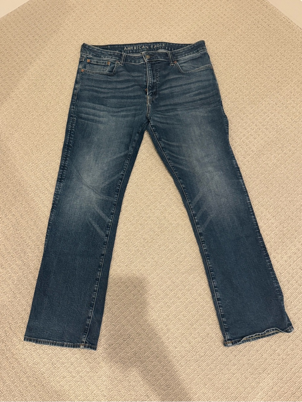 American Eagle Outfitters Men's Medium Blue Relaxed Jeans